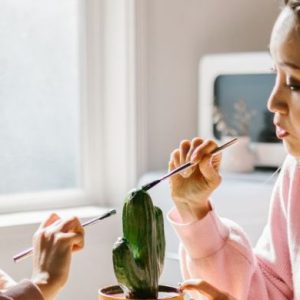 “SHE is there for the kids”, say MEN(tality)