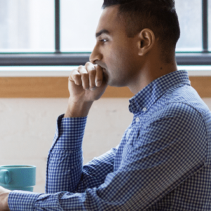 How modern technology at the workplace affects mental health and what to do about it - banner image