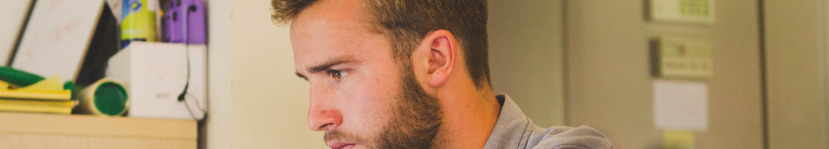 How can organisations manage job insecurity and employee behaviour during challenging times - visual