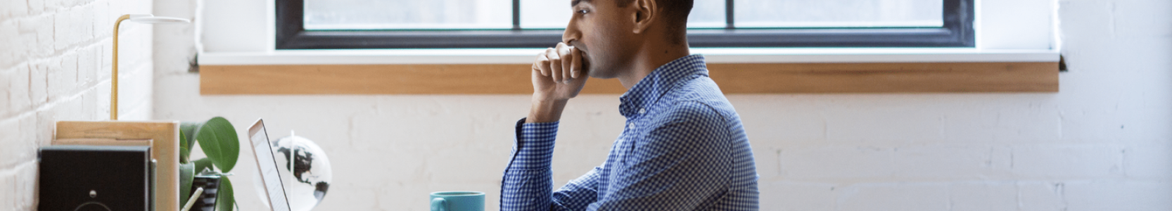 How modern technology at the workplace affects mental health and what to do about it - banner image